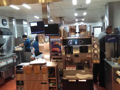 -麦当劳(南京路2店)