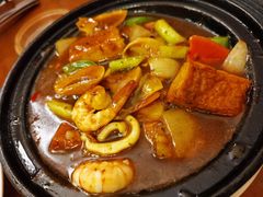 海鲜豆腐煲-威南记鸡饭餐室