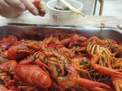 -江城燕子大排档(江汉路步行街店)