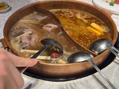 特色鸳鸯锅-三只耳火锅(宽窄巷子店)