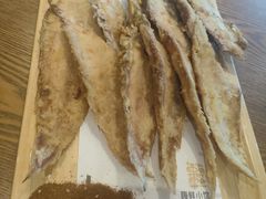 -赶海部落海鲜城(海阳路店)