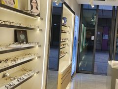 -视野联行眼镜·蔡司·尼康·授权优选门店(青浦宝龙店)