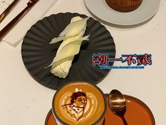 -潮一不贰·法式甜品·生日蛋糕·西式简餐(外滩店)