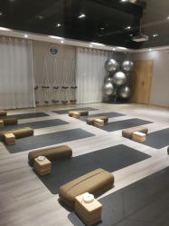 -美凰芳华悦颜产后健康管理中心