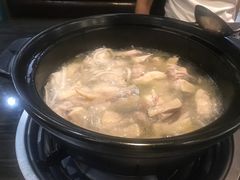 -东椰·海南椰子鸡火锅(朝阳门店)