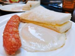 -香港新发烧腊茶餐厅(水围店)