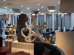 -TOP HAIR SALON