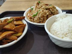 -浦东图书馆读者餐厅