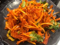 拌明太鱼丝-白玉·朝鲜族烤串(南山店)