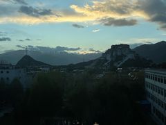 -平措康桑·和牛自助观景餐厅(布达拉宫店)