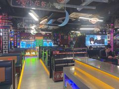 -路边边地标烧烤·川菜·小龙虾·音乐酒馆(良乡长虹店)
