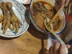 -陇上秦轩西安biangbiang面(EFC欧美金融商业城店)