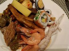 -南湖名都·景湖轩全日制餐厅·海鲜自助·东南亚风味·临湖而食