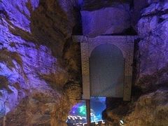 -八奇洞景区