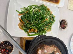 -新峰肉骨茶(总店)
