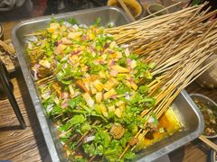 -钢管厂五区小郡肝串串香火锅(人民广场店)