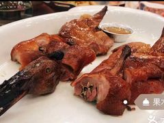 -老船夫婚宴婚庆会馆(延吉路店)