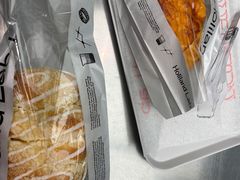 -好利来(上海虹桥新天地Lab主题店)