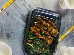 -郑东靓靓虾馆·金牌油焖大虾(天泽街店)