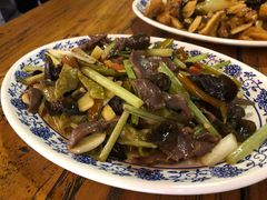 -汉阴白火石汆汤