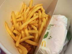 -麦当劳(中山公园龙之梦店)