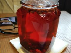 -新华里咖啡书吧(新华书店小寨店)