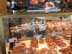 面包甜点陈列柜-巴黎贝甜(国贸店)