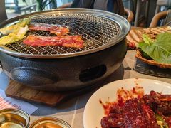 -草家酱蟹炭火烤肉店(珲春南路一店)