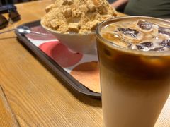-劳顶笨咖啡(丽水宜家店)