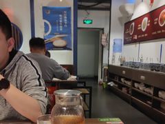 -尚尚仙·酸汤猪手·猪肚鸡火锅(华联万柳购物中心店)