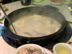 竹笙王猪肚鸡-顺德公广东猪肚鸡·煲仔饭(白石洲店)