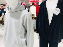 -优衣库(武汉国际广场店)