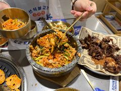 -金会长自助海鲜·烤肉(人民广场店)