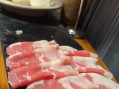 -老牌坊云南鱼豆花火锅(哈西万达店)