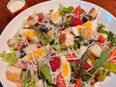 老教堂色拉-JINNS锦时 steak&pizza(浸信会礼拜堂旧址店)