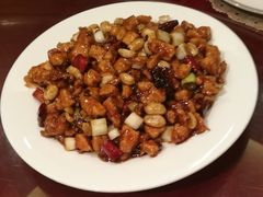 宫保鸡丁-凯思大酒店