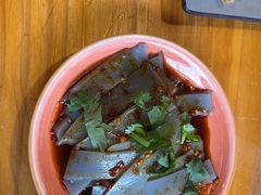 -勺子米线·云南传统小吃市集(四方街店)