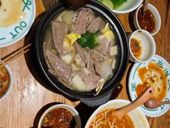 腾越牛肉锅-一坐一忘云南菜(嘉里中心店)