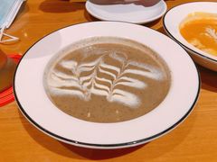 鲜野菌忌廉汤-MR.ROCKY洛奇先生RESTAURANT&BAR(宝安壹方城店)