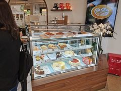 面包甜点陈列柜-Peet's Coffee皮爷咖啡(大学路店)