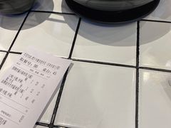 -肥汁米蘭香港米线(长宁来福士店)