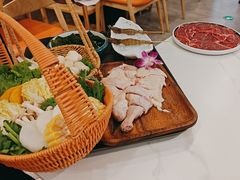 -椰子湾·海南火锅·糟粕醋·椰子鸡(正大广场店)