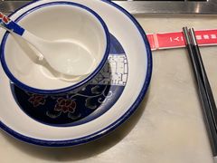 -尚尚仙·酸汤猪手·猪肚鸡火锅(华联万柳购物中心店)