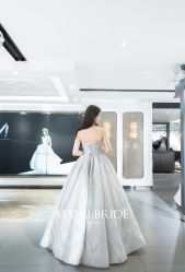 -MANLI BRIDAL婚纱
