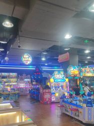 -菲菲羊乐园(临平银泰城店)