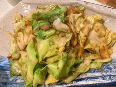 手撕包菜-陈阿婆鱼头泡饼·京味菜(复兴路店)