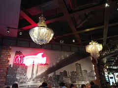 -玛格萝妮(汇智国际商业中心店)