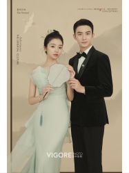 -雪中彩影婚纱摄影·微光艺术中心