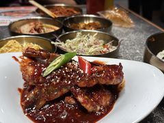 -草家酱蟹炭火烤肉店(珲春南路二店)