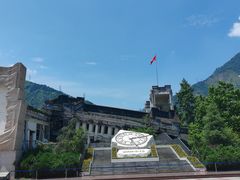 -四川汶川特大地震漩口中学遗址